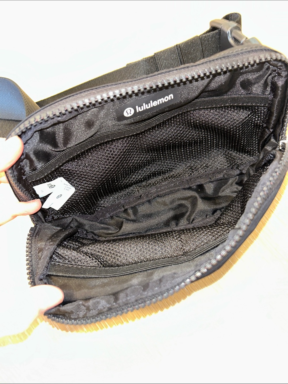 Lululemon Athletica Crossbody Bag - Black - Picture 6 of 9
